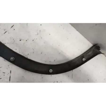 Elargisseur aile arriere droit bmw x5 e70