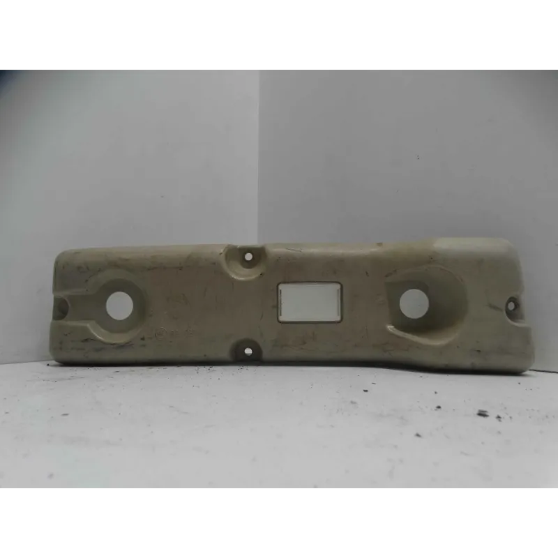 Ecran feu interieur arriere gauche bmw serie 3 e21