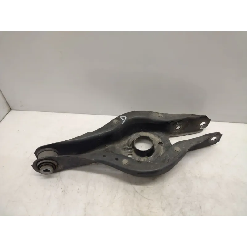 Bras arriere bmw serie 1 f20/f21