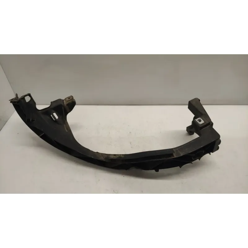 Support phare  droit bmw serie 1 e87/e81