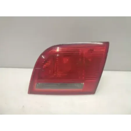 Feu arriere interieur droit