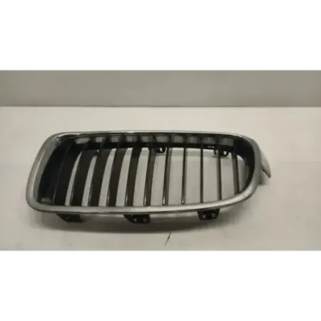 Calandre gauche bmw serie 3 f30/f31