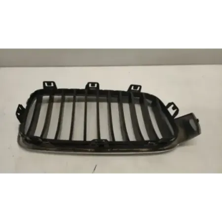 Calandre gauche bmw serie 3 f30/f31