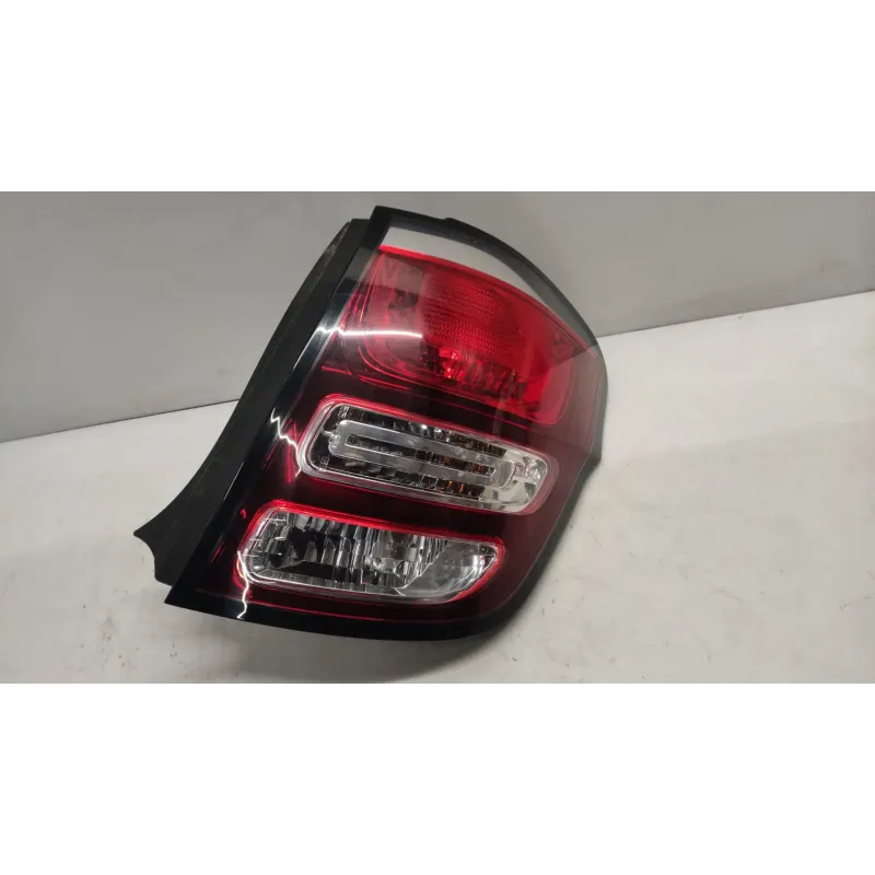 Feu arriere droit citroen c3
