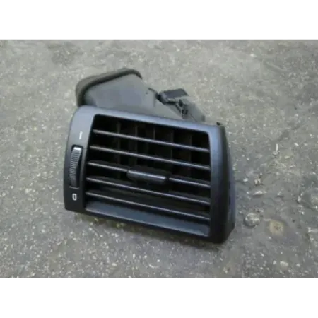 Grille aeration avant droite bmw serie 3 e46