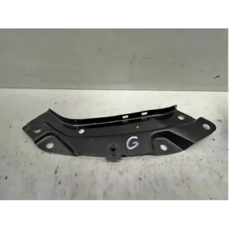 Support phare avant superieur gauche volkswagen polo 6r/6c