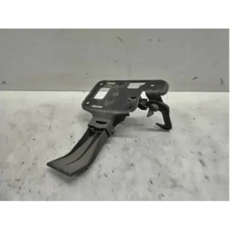 Poignee ouverture capot audi q5