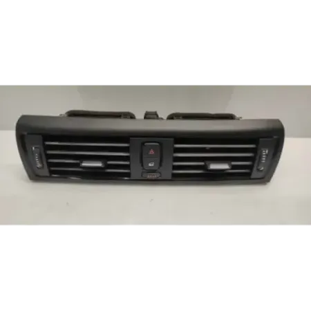 Grille aeration centrale avant bmw serie 1 f20/f21
