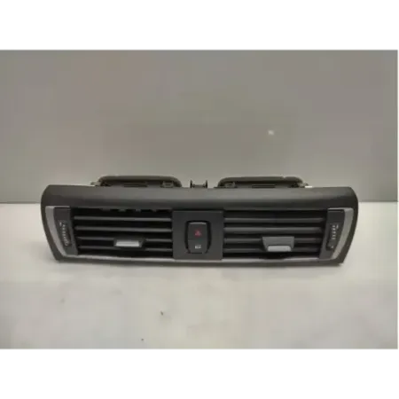 Grille aeration centrale avant bmw serie 1 f20/f21