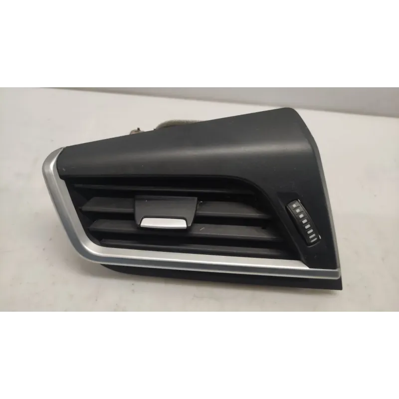 Grille aeration avant gauche bmw serie 2 f45/f46