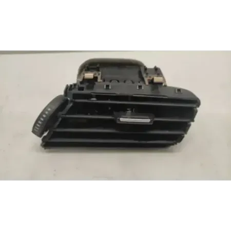 Grille aeration avant droite bmw serie 2 f45/f46