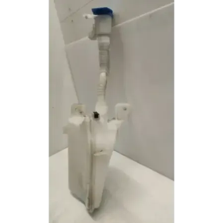 Reservoir lave-glace avant volkswagen t-roc