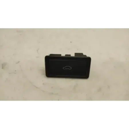 Bouton fermeture coffre arriere volkswagen t-roc