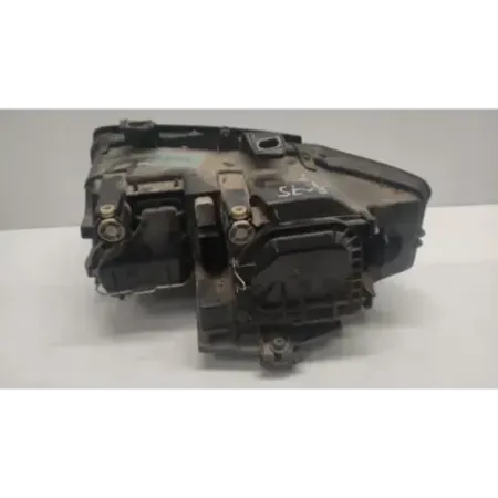 Phare droit audi a4 8e b6/b7