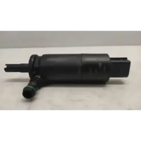 Pompe lave-phare volkswagen golf 6