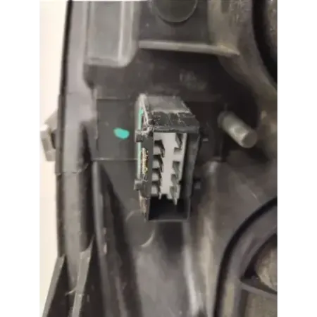 Phare gauche citroen c3