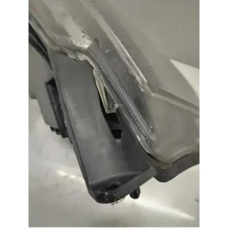 Phare gauche citroen c3