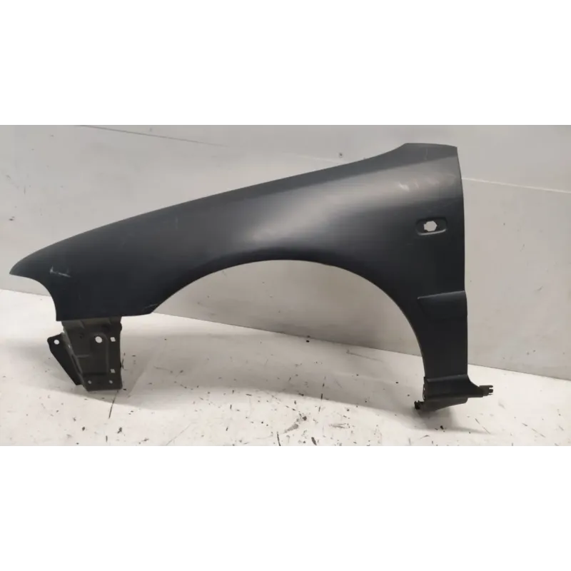 Aile avant gauche audi a4 8d b5