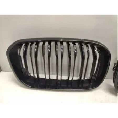 Calandre bmw serie 1 f20/f21