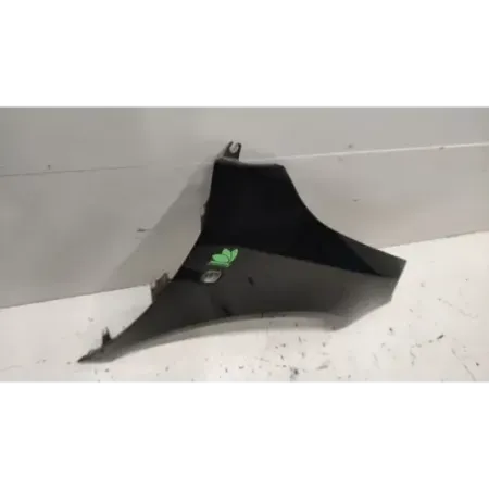 Aile avant droite skoda fabia mk2 5j
