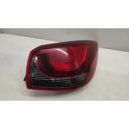 Feu arriere gauche skoda fabia mk2 5j