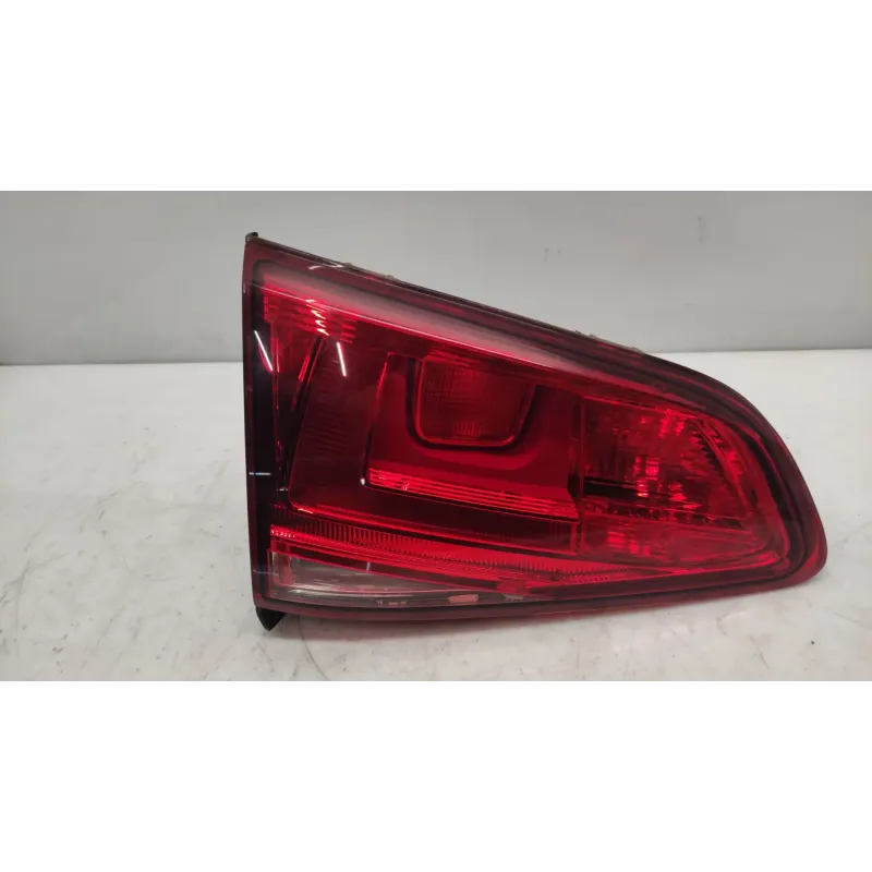 Feu arriere interieur gauche volkswagen golf 7