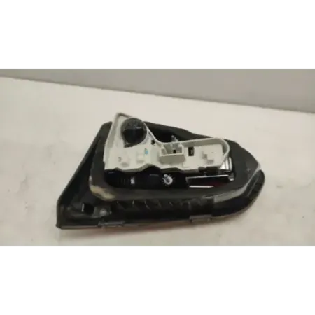 Feu arriere interieur gauche volkswagen golf 7