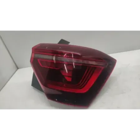 Feu arriere gauche volkswagen polo aw