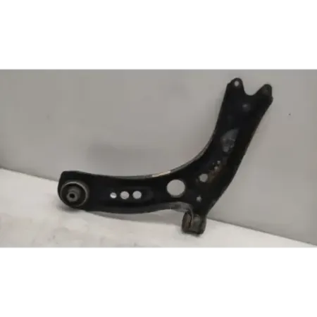 Triangle inferieur avant droit volkswagen golf 7