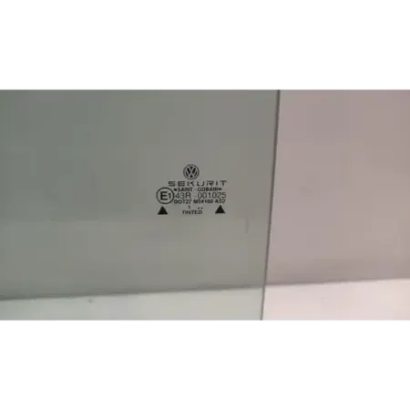 Glace custode droit volkswagen golf 1 i