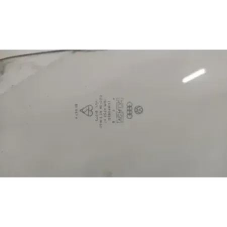 Glace custode droit volkswagen golf 1 i