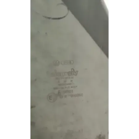 Glace porte avant gauche volkswagen golf 2 ii