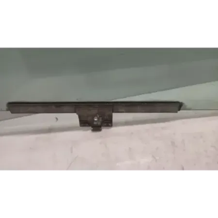 Glace porte avant gauche volkswagen golf 2 ii