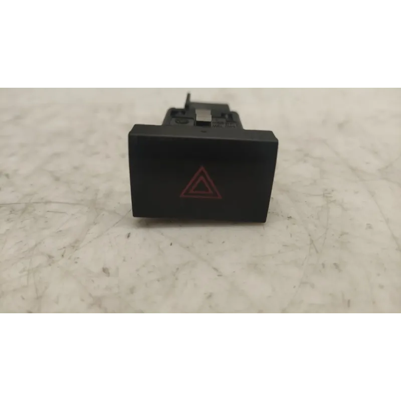 Bouton de warning volkswagen polo 6r/6c