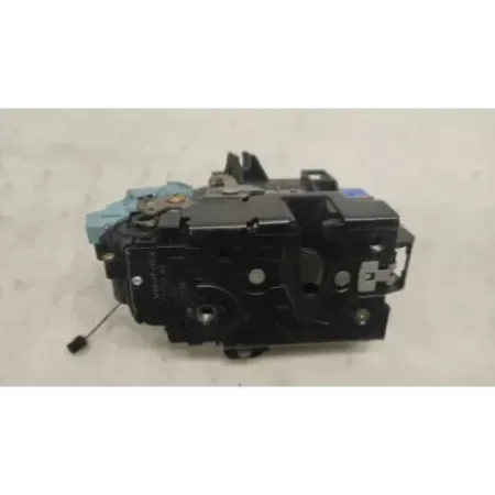 Serrure porte avant gauche volkswagen golf plus