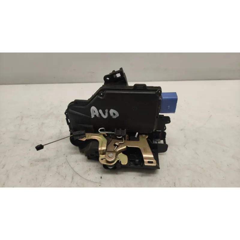 Serrure porte avant droit volkswagen golf plus