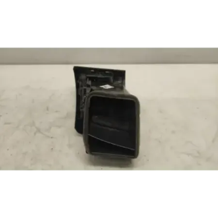 Grille aeration avant gauche bmw serie 1 e87/e81