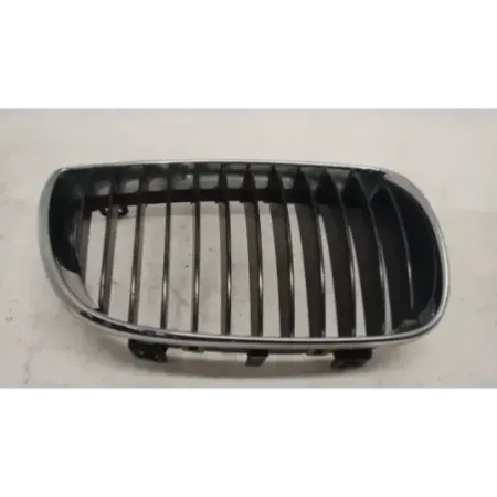 Calandre droit bmw serie 1 e87/e81