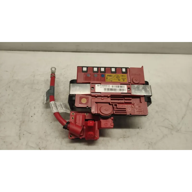 Bpga - boitier fusible sur batterie bmw serie 1 e87/e81