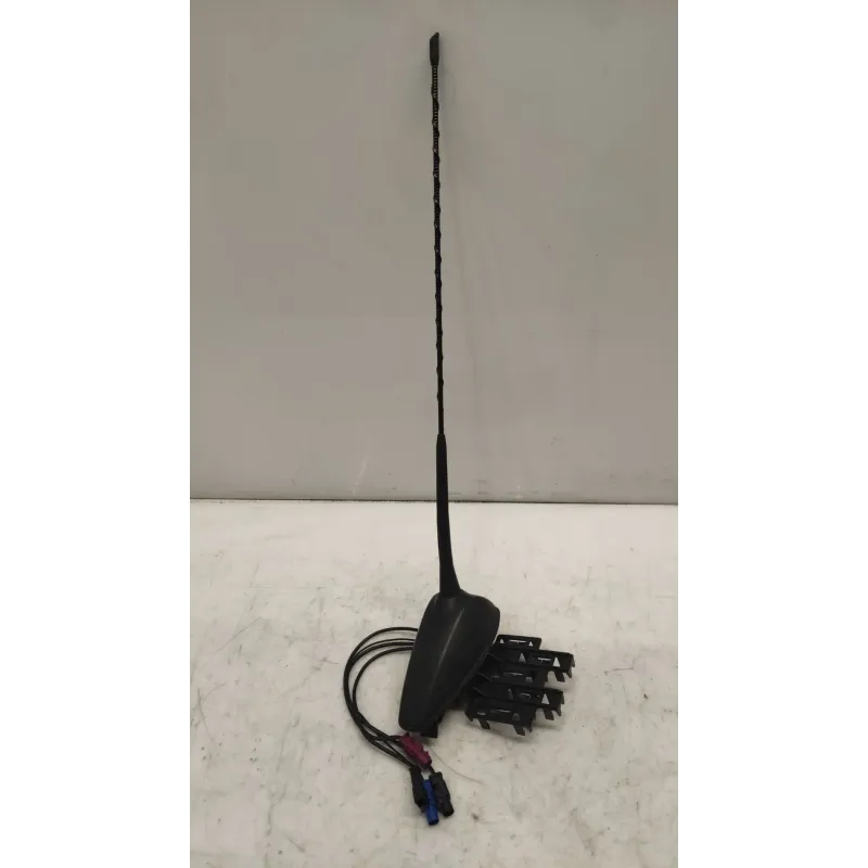 Antenne bmw serie 1 e87/e81