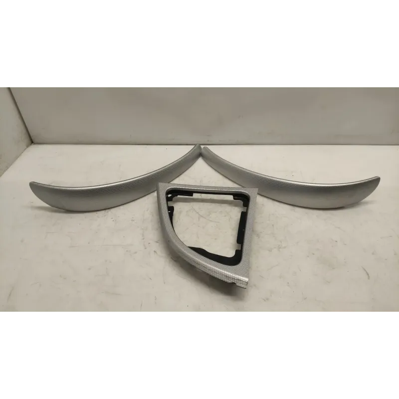 Insert decoratif bmw serie 1 e87/e81