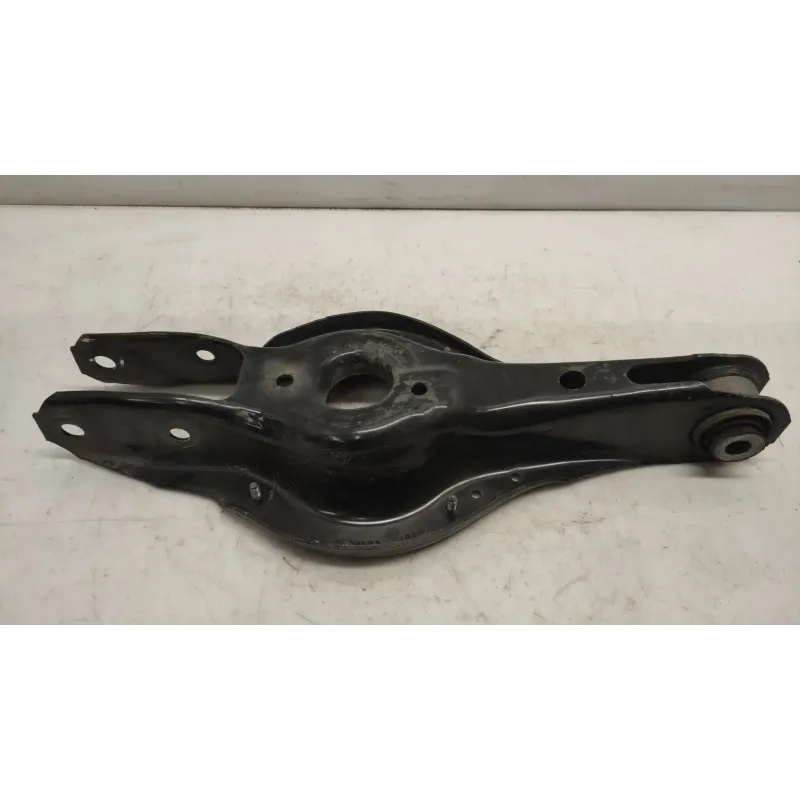 Bras arriere gauche bmw serie 1 f20/f21
