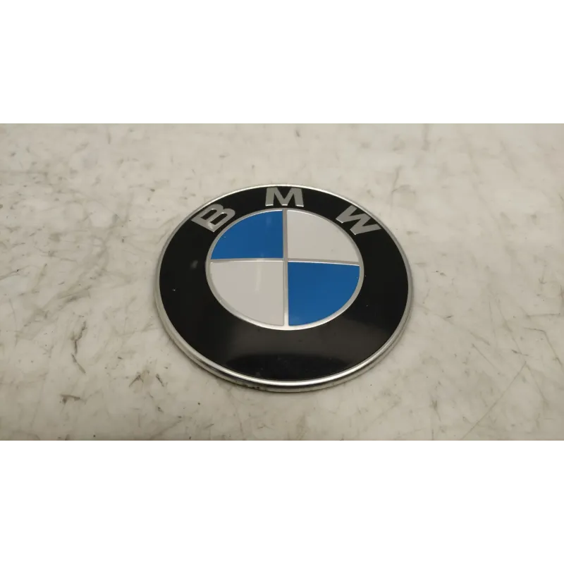 Sigle capot bmw serie 1 f20/f21