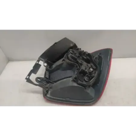 Feu arriere gauche bmw serie 1 f20/f21