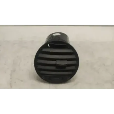 Grille aeration avant droite volkswagen newbeetle