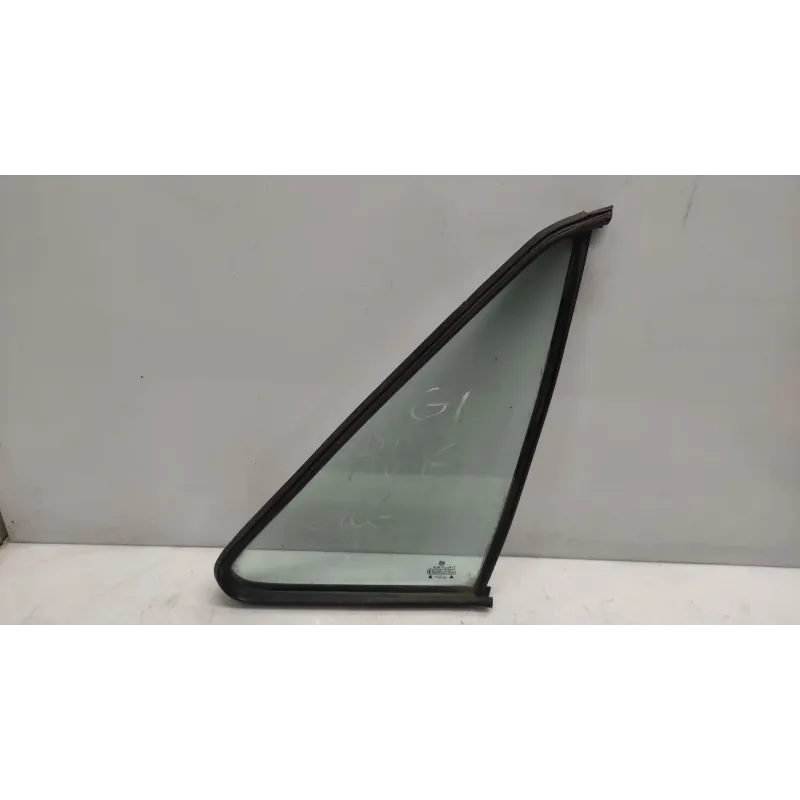 Custode avant gauche volkswagen golf 1 i