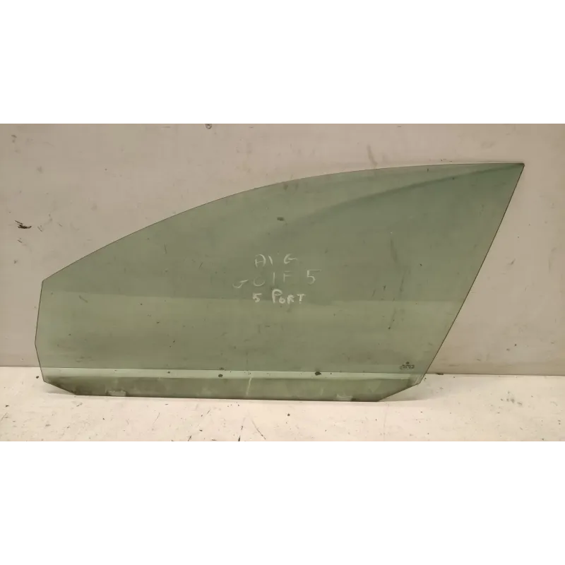 Glace porte avant gauche volkswagen golf 5 v
