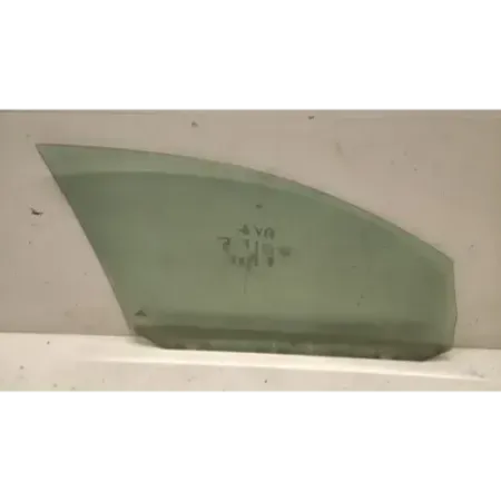 Glace porte avant gauche volkswagen golf 5 v