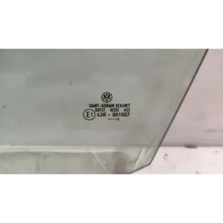 Glace porte avant gauche volkswagen golf 5 v