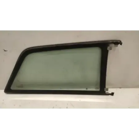 Glace custode gauche audi a3 8l